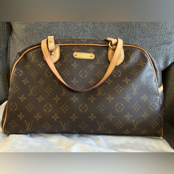 Authentic Louis Vuitton Montorgueil GM shoulder bag. Offers are welcome! - Picture 2 of 14